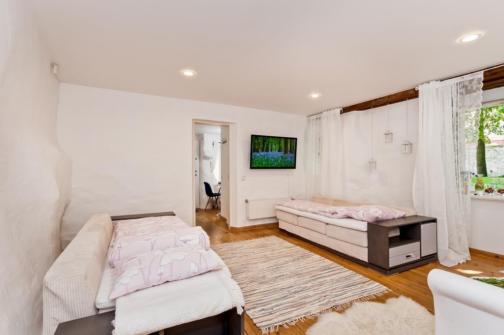 Old Town Central Apartment ทาลลินน์ ภายนอก รูปภาพ
